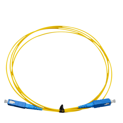 Kabel Serat Optik Customized Putih Jaket PVC Biru/Aqua Konektor Untuk Koneksi Jaringan yang Stabil