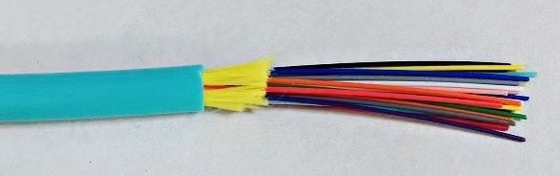 2-4 inti dalam ruangan bundel kabel optik diameter luar 4,5mm Jumlah Serat 2 inti/4 inti