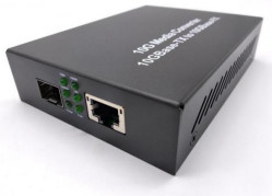 10G Unmanaged Media Converter dengan port SFP+ &amp; RJ45
