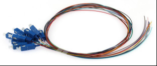 Fiber Optic Pigtail SC/UPC Connector 12 Pilihan Warna 0.9mm G652D G657A 4.5mm OD