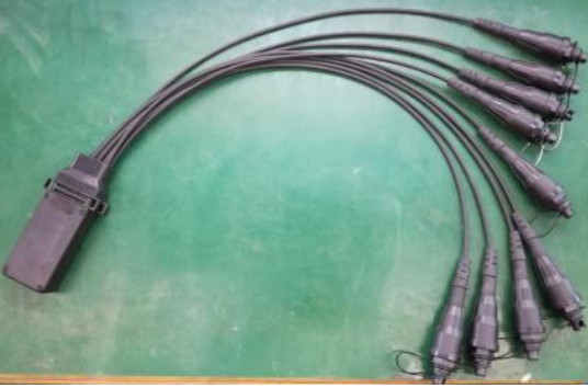1x4 1x8 Mini FiberHub CLOSURE ITU-T G.657A2 4.8mm Kabel Serat Optik Plc Splitter