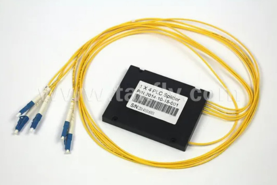 Compact Gpon Epon 1X4 SC APC ABS FTTX Fiber Optic PLC Splitter Dengan Toleransi Suhu -40- 85C