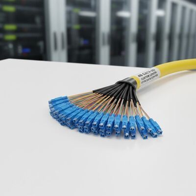 48 Core G657A OS2 Kabel Breakout Pra-Terminated Fanout Pigtail dengan Panjang Disesuaikan untuk Pusat Data FTTH