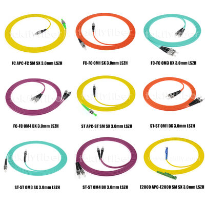 Kabel Patch Fiber Optik OEM LC/Sc/FC/St Singlemode/Multimode Upc/APC Simplex/Duplex