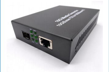 10G Unmanaged Fiber Media Converter dengan port SFP+& RJ45
