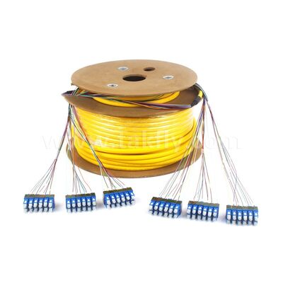 Fiber Optic Patch Cords 36Cores SC-SC Pre-terminated Breakout Patchcord untuk Pusat Data Telekom