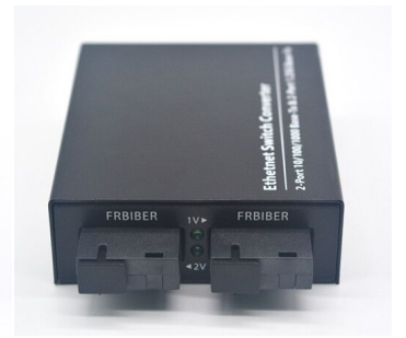 SC Single-Fiber 10/100/1000M dengan 2 Port RJ45 Base-T hingga 100 Base-X Managed Media Converter