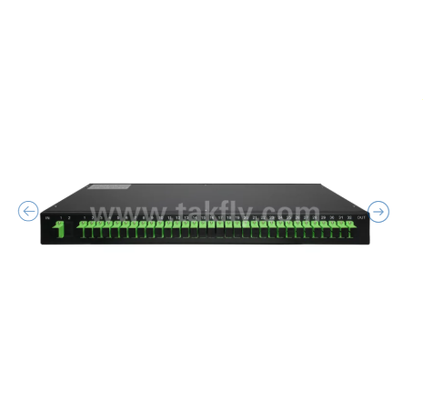 1U Rack Mount PLC Optical Splitter – Panel 19", G657A1 mode tunggal, SC/APC, untuk Distribusi Sinyal Optik