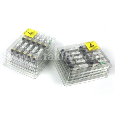 1000BASE-T SFP Transceiver Tembaga dengan kecepatan 1,25Gbps, jangkauan 100m, dan EMI rendah