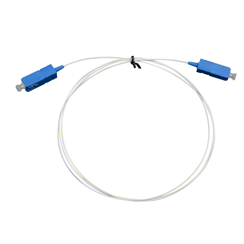Kabel Serat Optik Customized Putih Jaket PVC Biru/Aqua Konektor Untuk Koneksi Jaringan yang Stabil