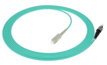3.0mm SC-FC Simplex/Duplex Fiber Optic Patch Cord untuk konektivitas yang mulus di lingkungan yang keras
