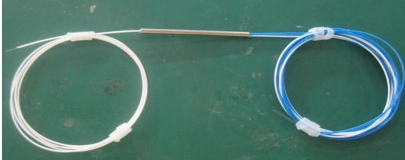 Direktifitas Tinggi dB ≥40 1×2 atau 2×2 850/1310nm Multi-Mode Fiber Coupler untuk kisaran suhu yang luas