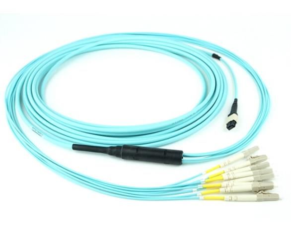 MPO/MTP-LC Breakout Fiber Optic Patch Cord PC dan APC PVC/LSZH SM/MM