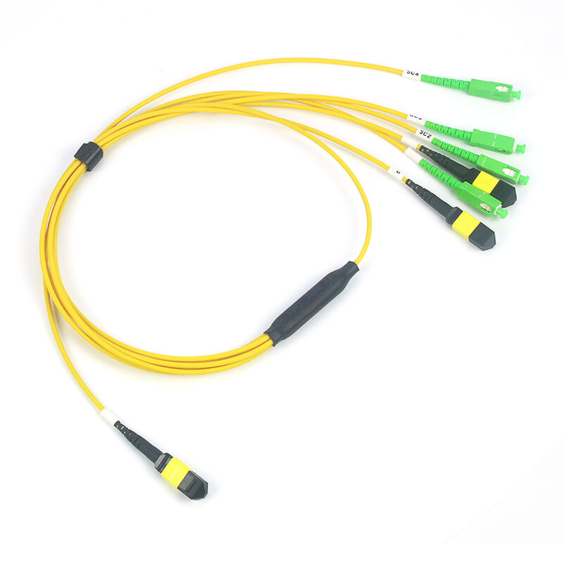 Kabel Patch 12F MPO ke 4x SC/APC Presisi dengan Ferrule MT Cetakan Presisi untuk Aplikasi Drop & Pengujian FTTH
