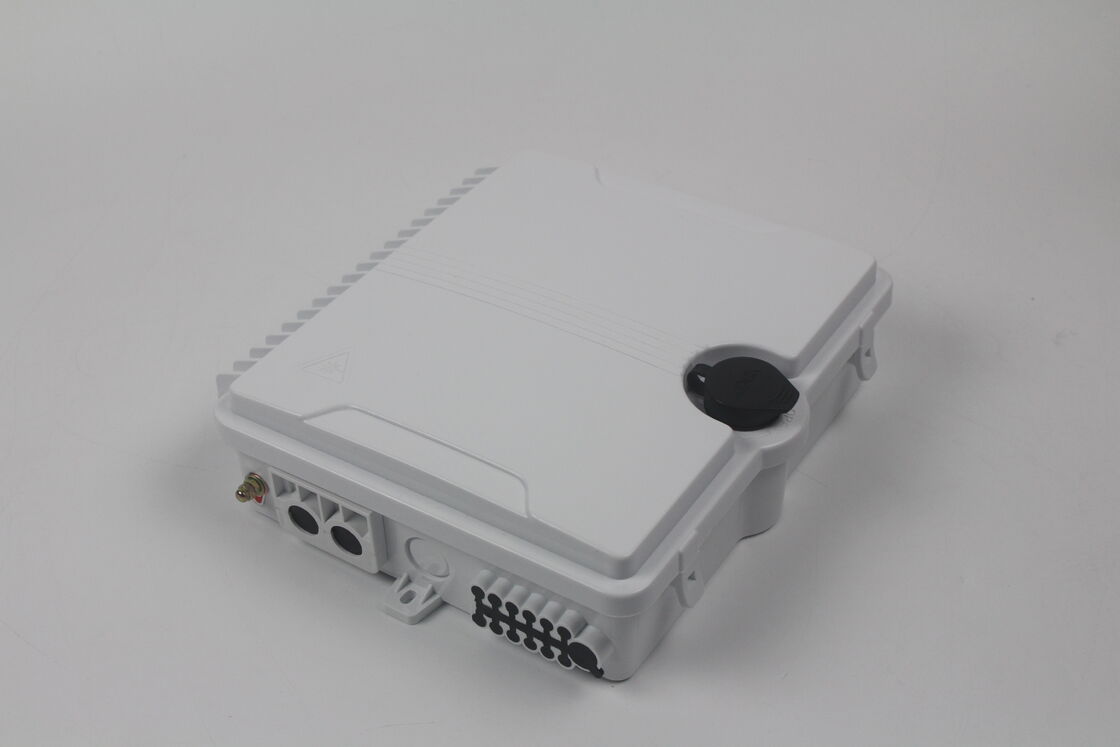 Easy Maintenance FTTH Fiber Optic Termination Box dengan Perlindungan IP65 dan 0.2dB Insertion Loss