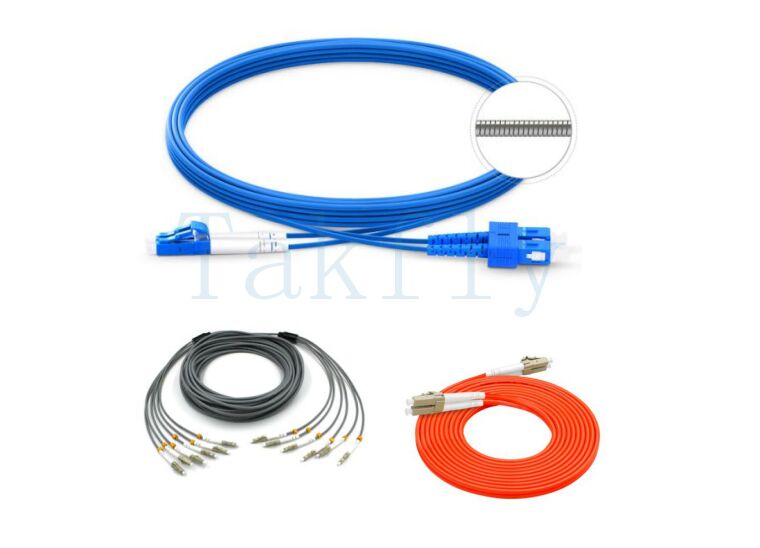 Kabel Lapisan Serat Lapisan Kabel Serat Lapisan Kabel Stainless Steel & Kevlar Diperkuat Tidak sensitif untuk FTTH, Pusat Data & Jaringan Industri